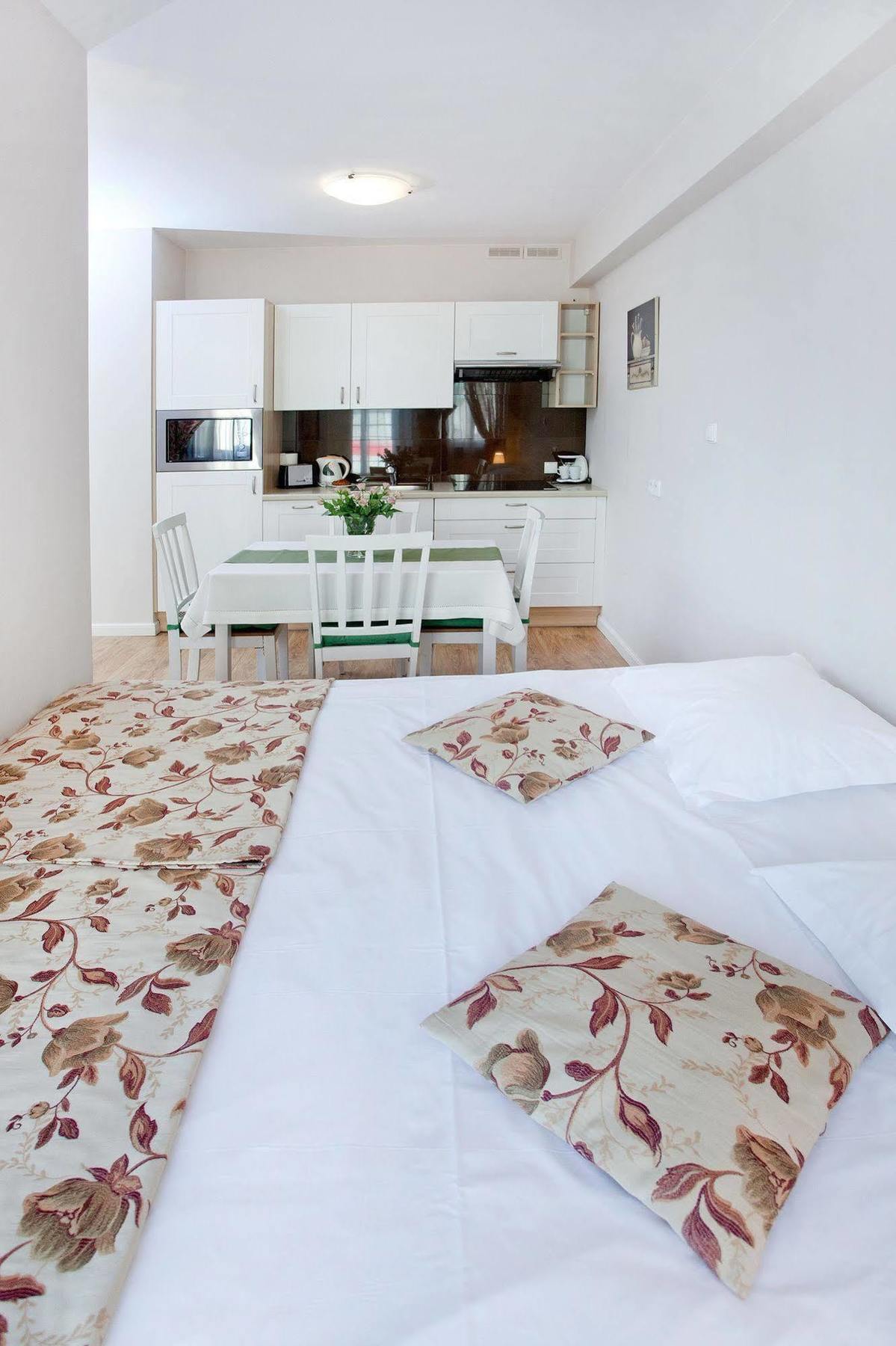 Apartamenty Centrum Villa Perla Jelenia Góra Buitenkant foto